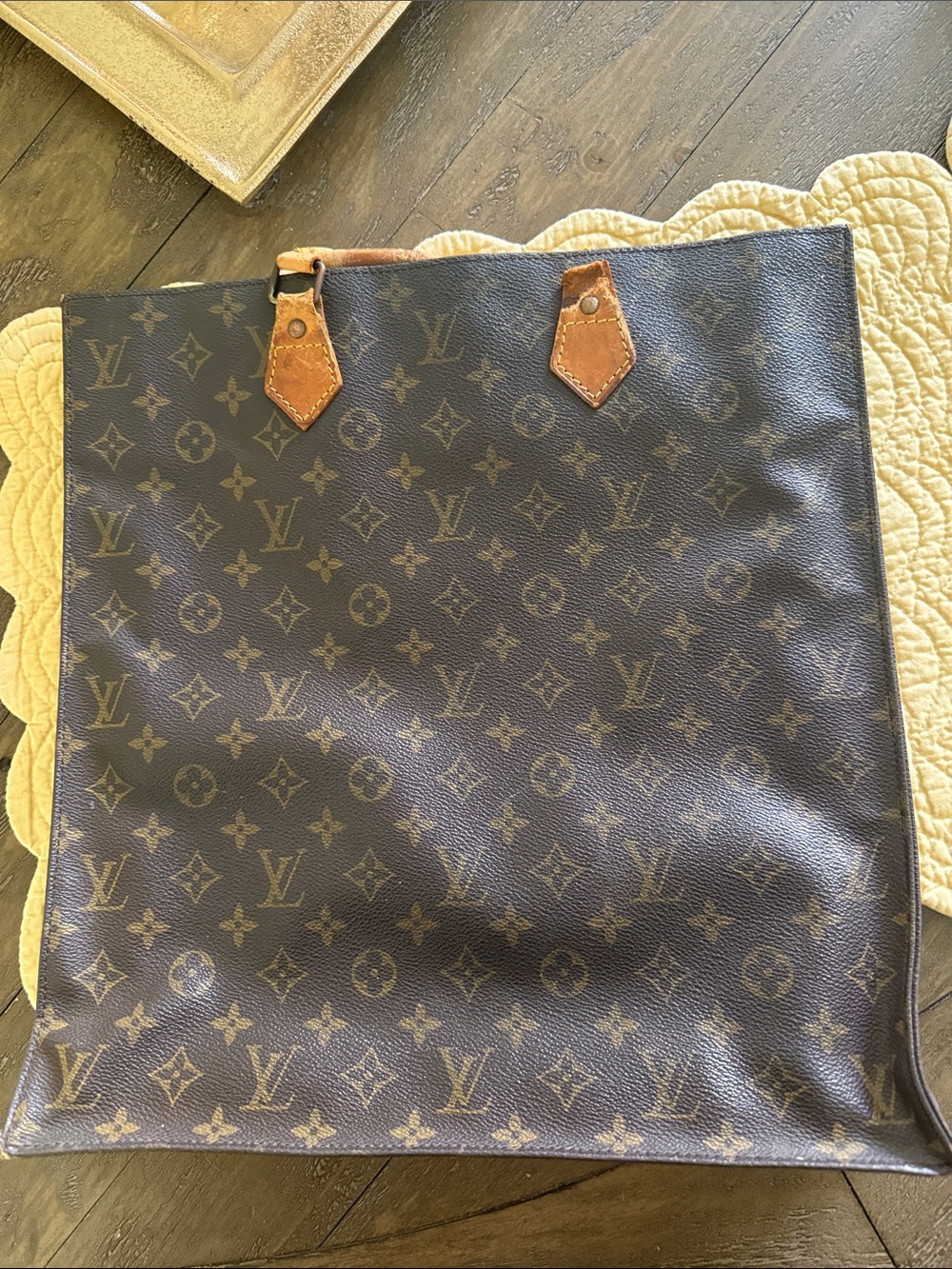 Louis Vuitton Sac Plat Project Bag